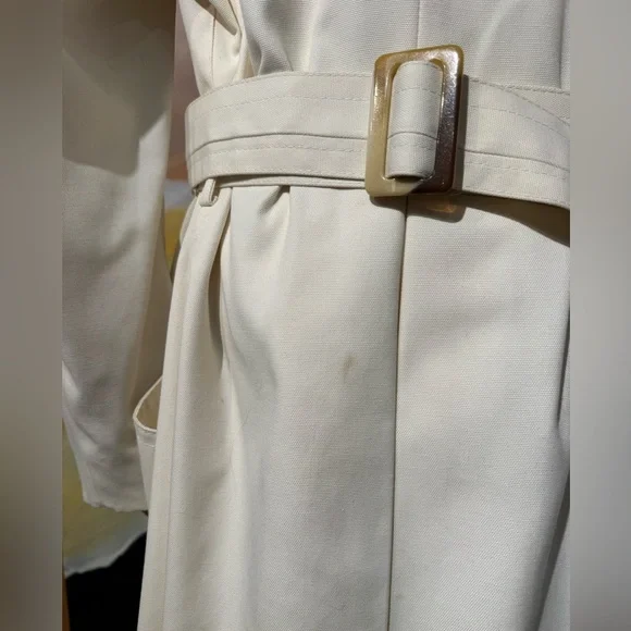 Vntg LONDON FOG Cream Belted Trench - Picture 10 of 14
